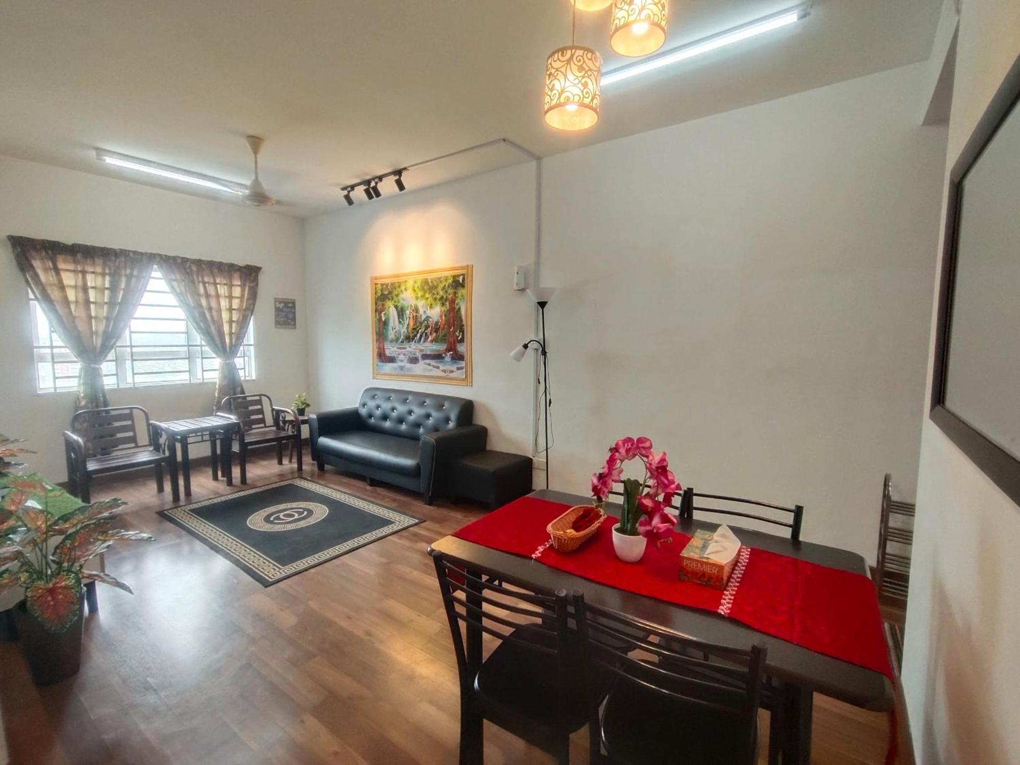 Anggerik Camelia Homestay Apartment Ladang Tok Pelam Kuala Terengganu Buitenkant foto